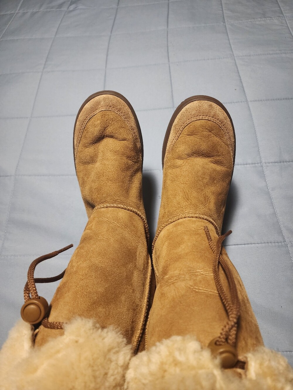UGG - Picture 3 of 9
